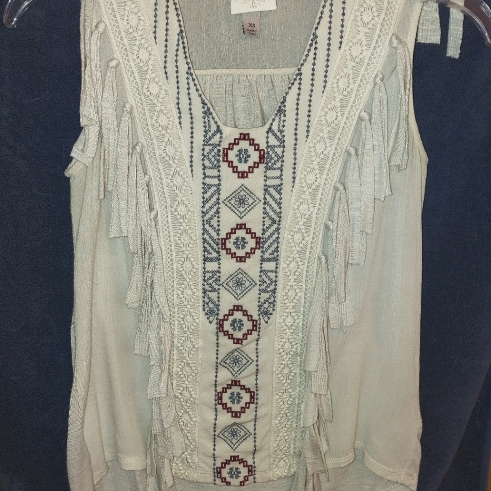 Summer sleeveless top